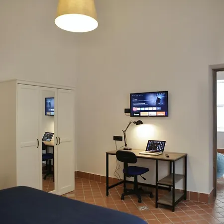 Casa Mia Ai Spagnoli Apartment